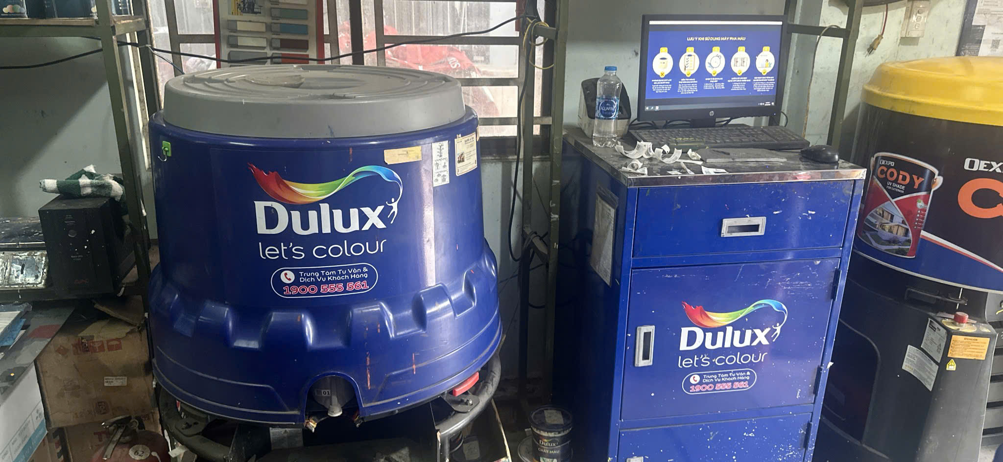 máy pha màu sơn dulux/maxilite tự động